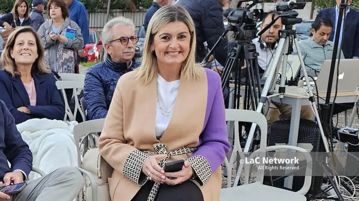 Nicoletta Perrotti, candidata a sindaco di Castrolibero