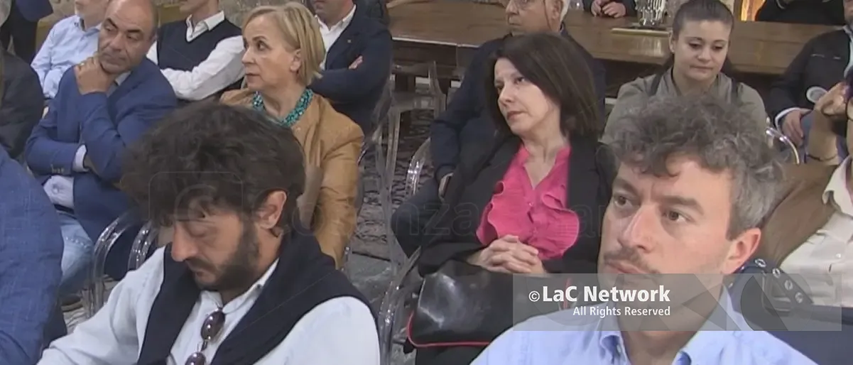 Cosenza, ribaltone Pd in Comune. Mozione di sfiducia per Graziadio. Perché Alimena può tornare capogruppo\n