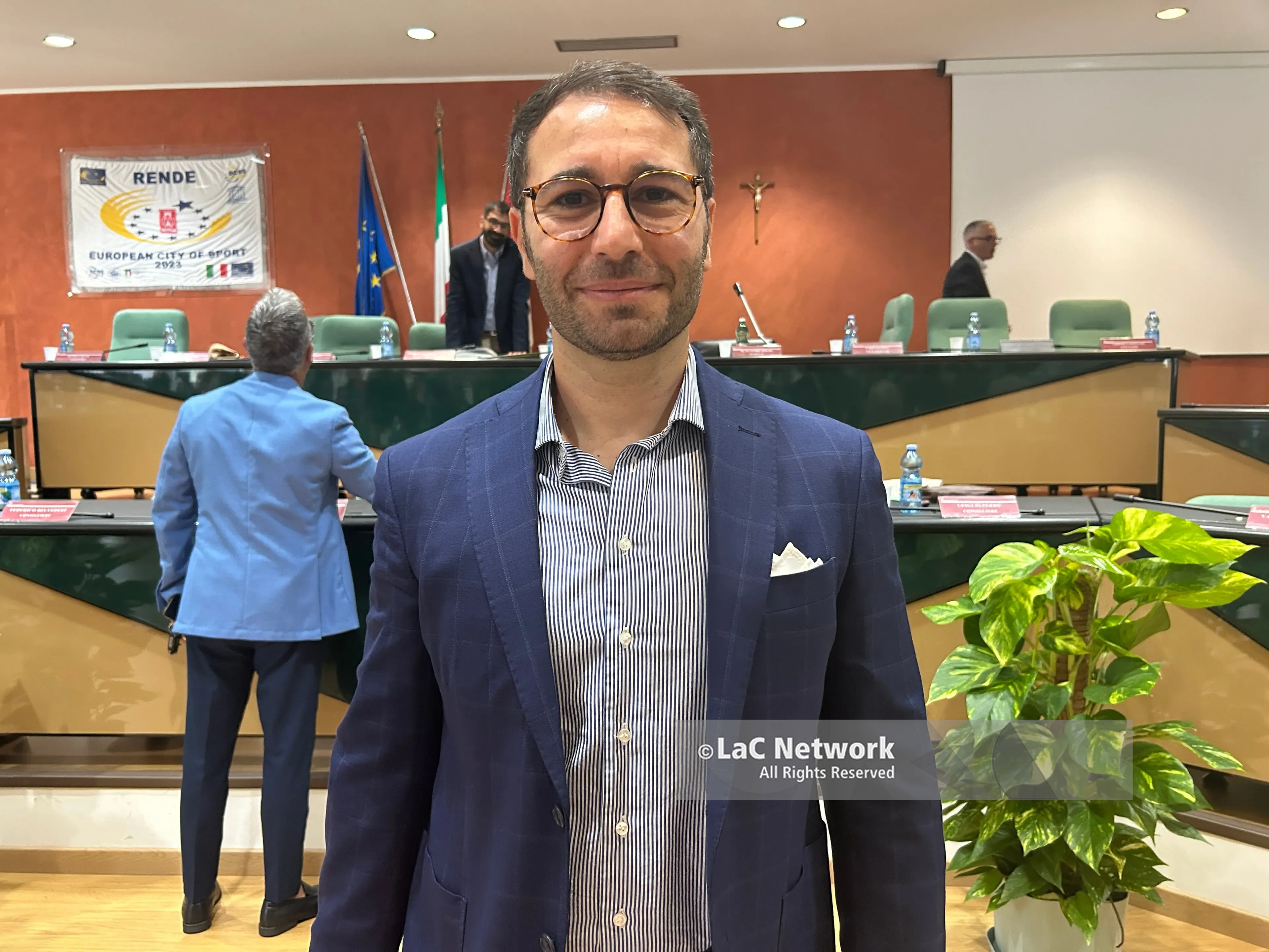 Rende, Monaco: «Apriamo un tavolo di discussione sul sistema della raccolta dei rifiuti»\n