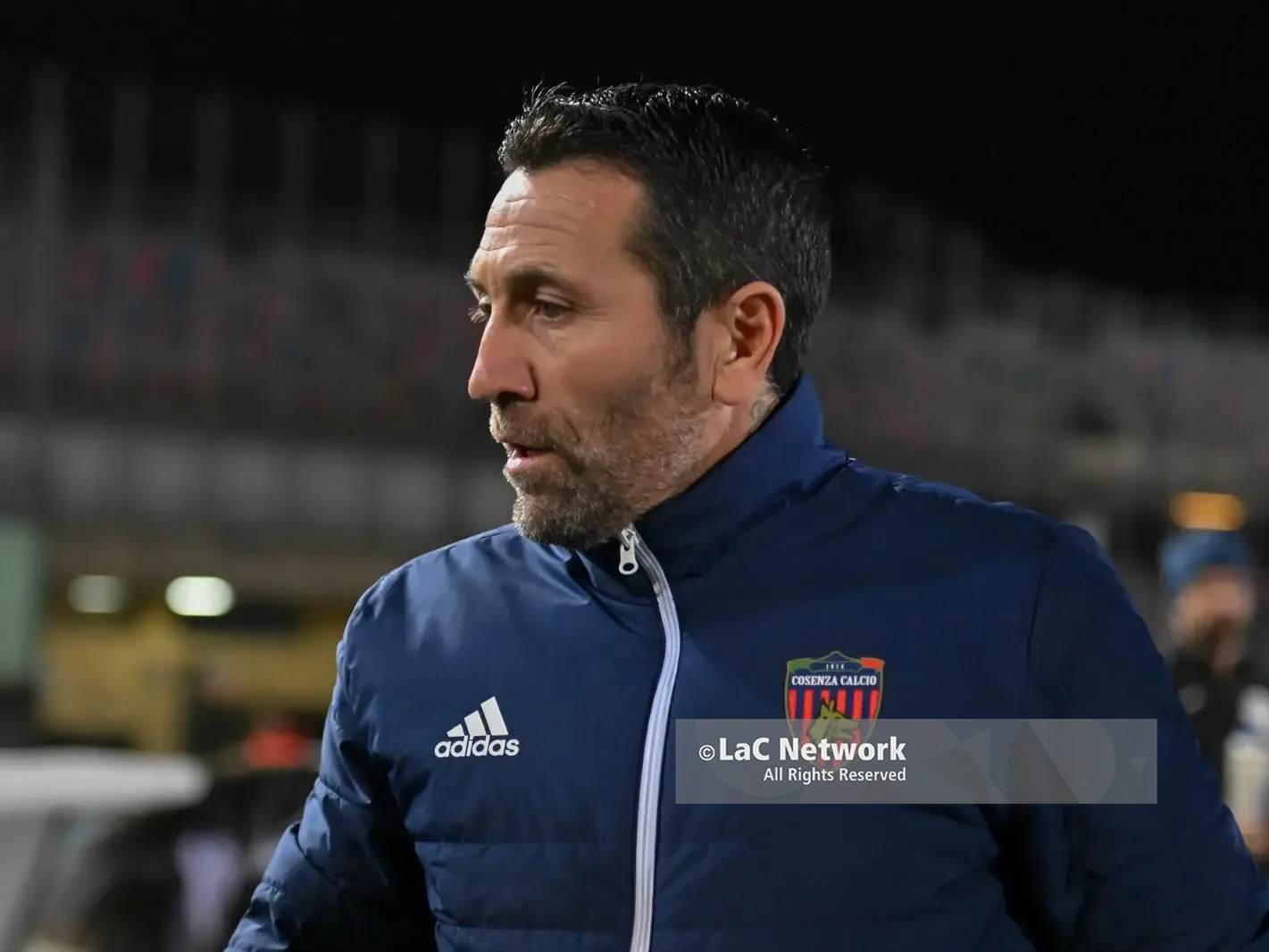 Cosenza, Buscè mastica amaro: «Incassato un bel pugno in faccia»