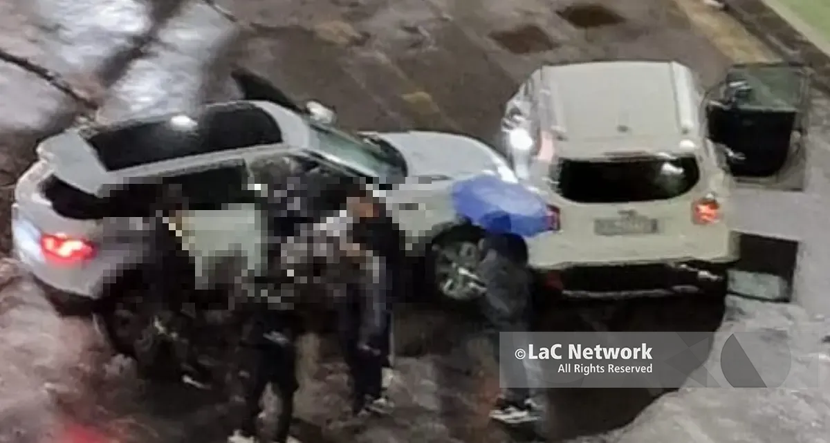 Scontro a Cosenza: incidente all’incrocio di viale della Repubblica\n