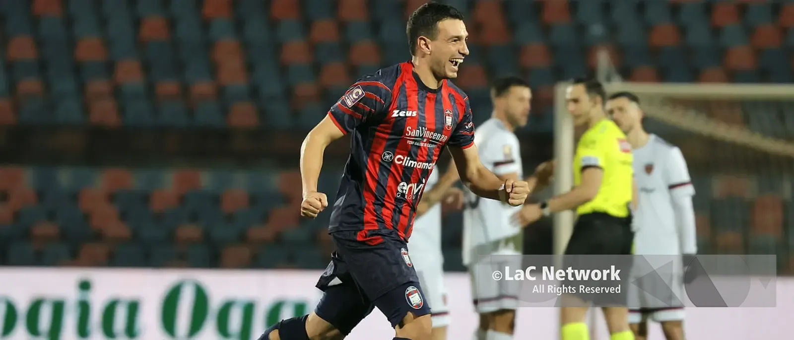 Cosenza mai partita: il derby di Calabria se lo aggiudica il Crotone\n