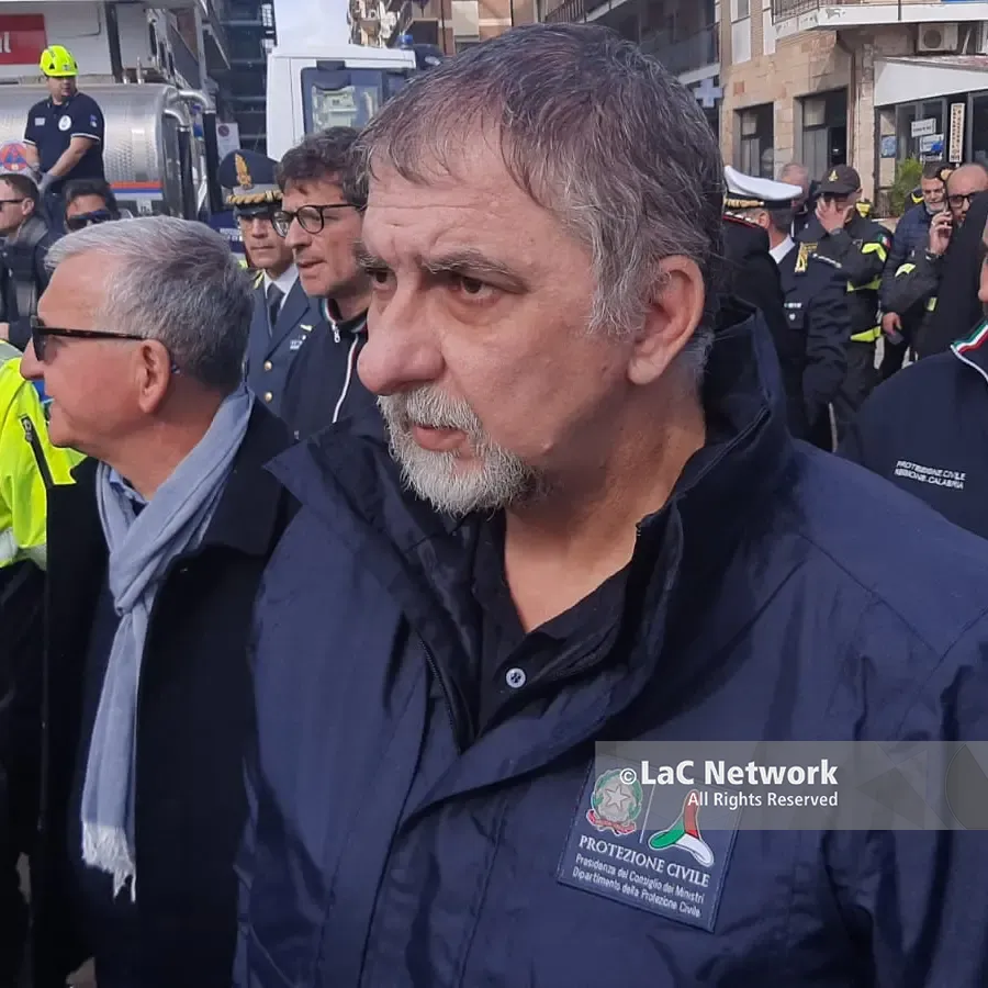 Il capo della Prociv Ciciliano in Calabria dopo il ciclone Harry: «Sulle coste un muro d’acqua alto come un palazzo di 4 piani»\n