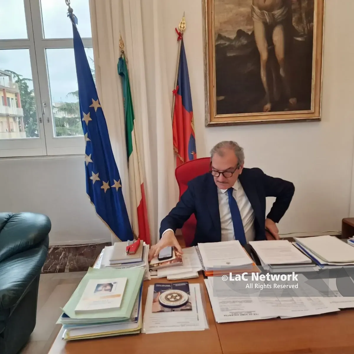 Il sindaco Romeo si prepara ad andare allo stadio e chiama a raccolta la città: «Serve unità attorno alla Vibonese e al presidente Caffo»\n