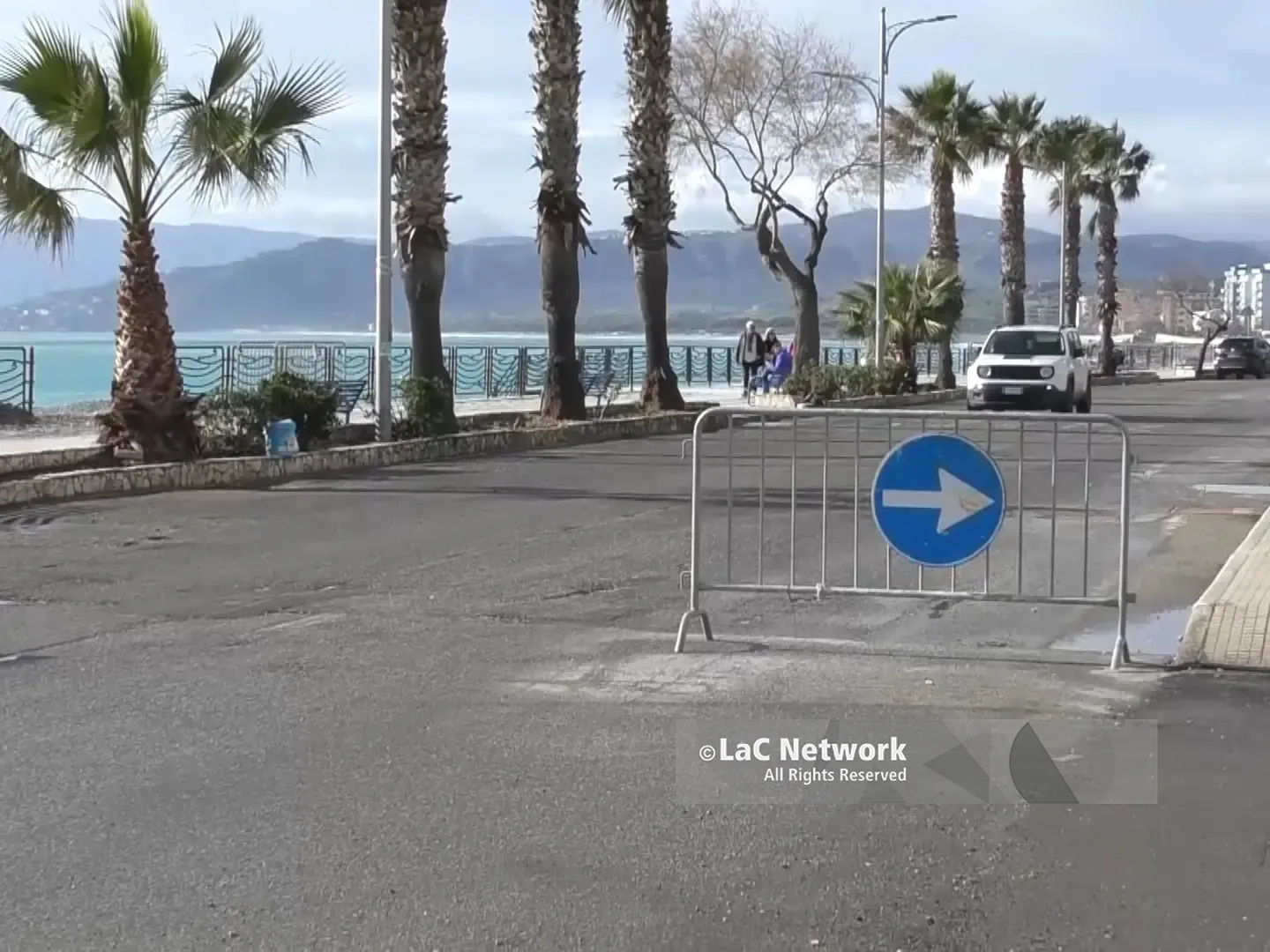 Lungomare di Catanzaro riaperto ma ancora ferito, traffico parziale e commercio in ginocchio: «Ma tornerà più bello di prima»