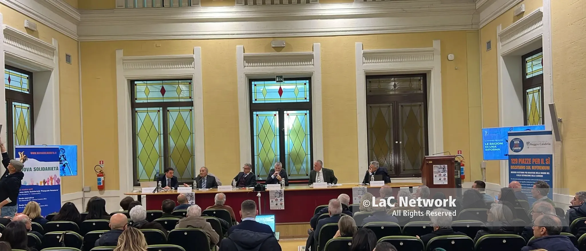 Confronto acceso tra sostenitori del Sì e del No, per i pm è: «Un salto nel buio»\n