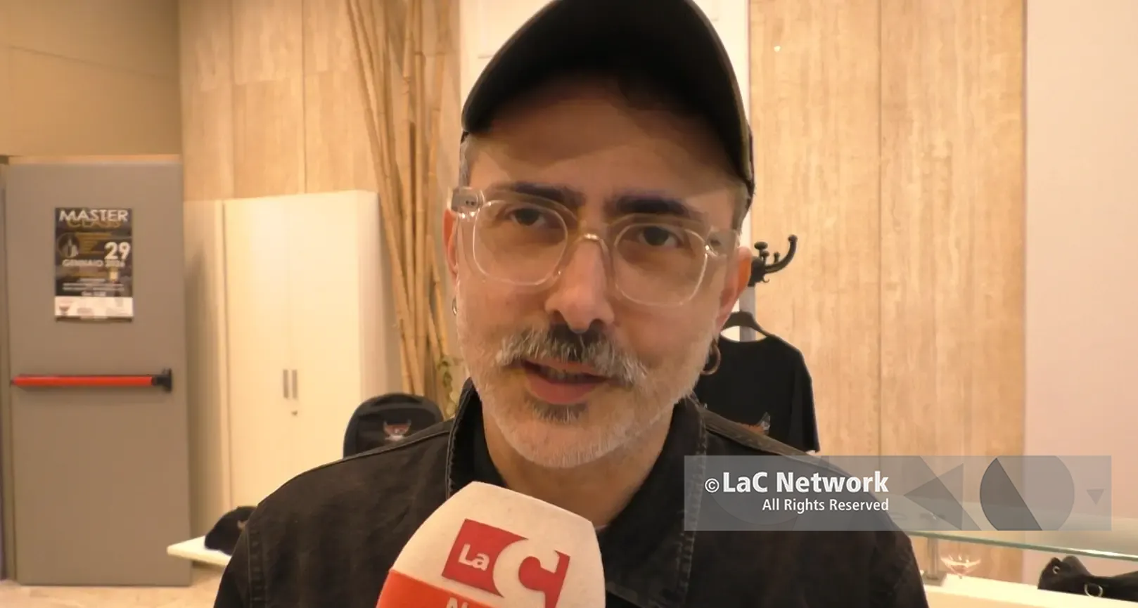 Il ritmo dei big della musica a Catanzaro: successo per la masterclass del batterista Donald Renda\n