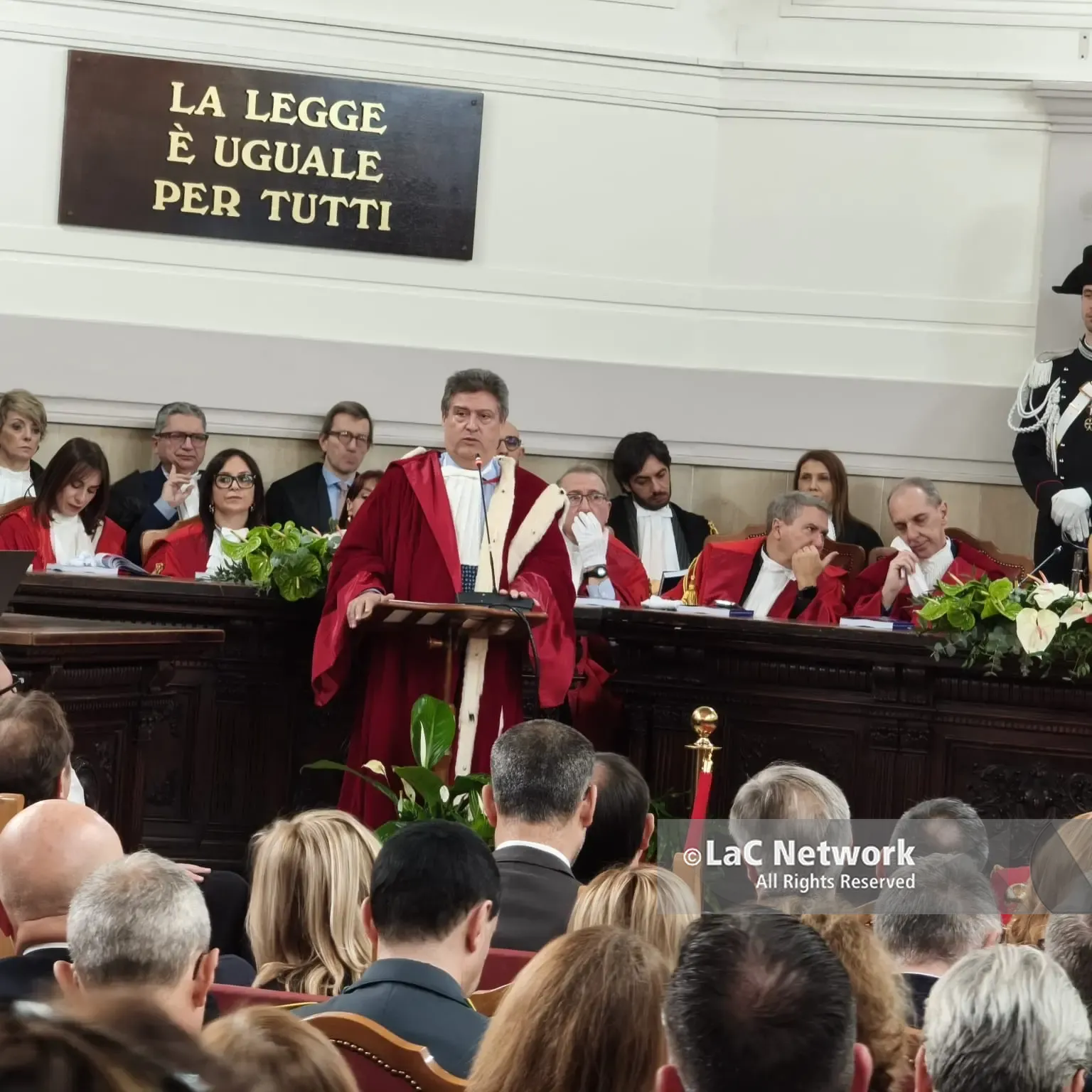 «Tecnologia obsoleta e magistrati allo stremo»: il pg Lucantonio denuncia i mali della giustizia in Calabria\n