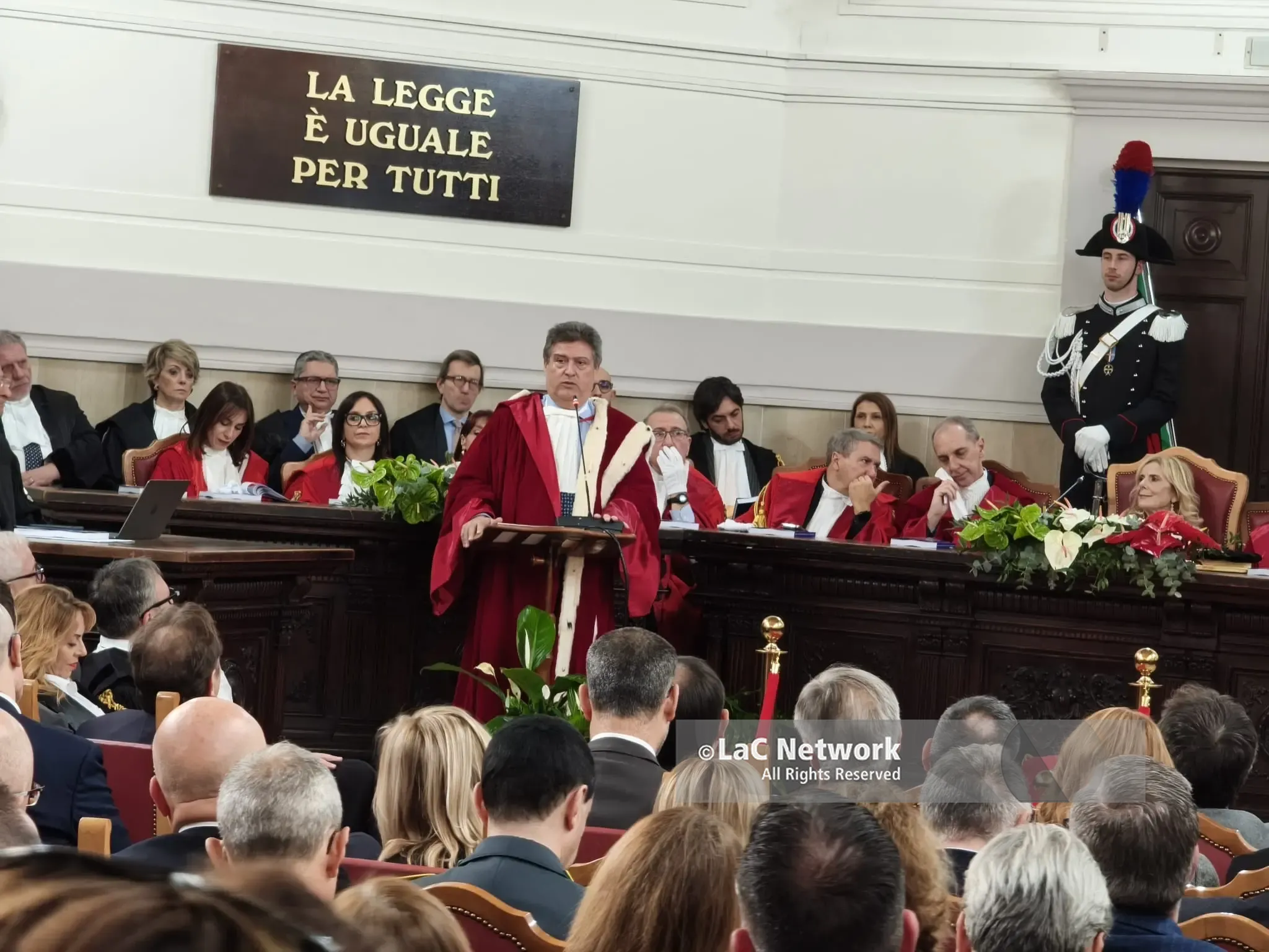 «Tecnologia obsoleta e magistrati allo stremo»: il pg Lucantonio denuncia i mali della giustizia in Calabria\n