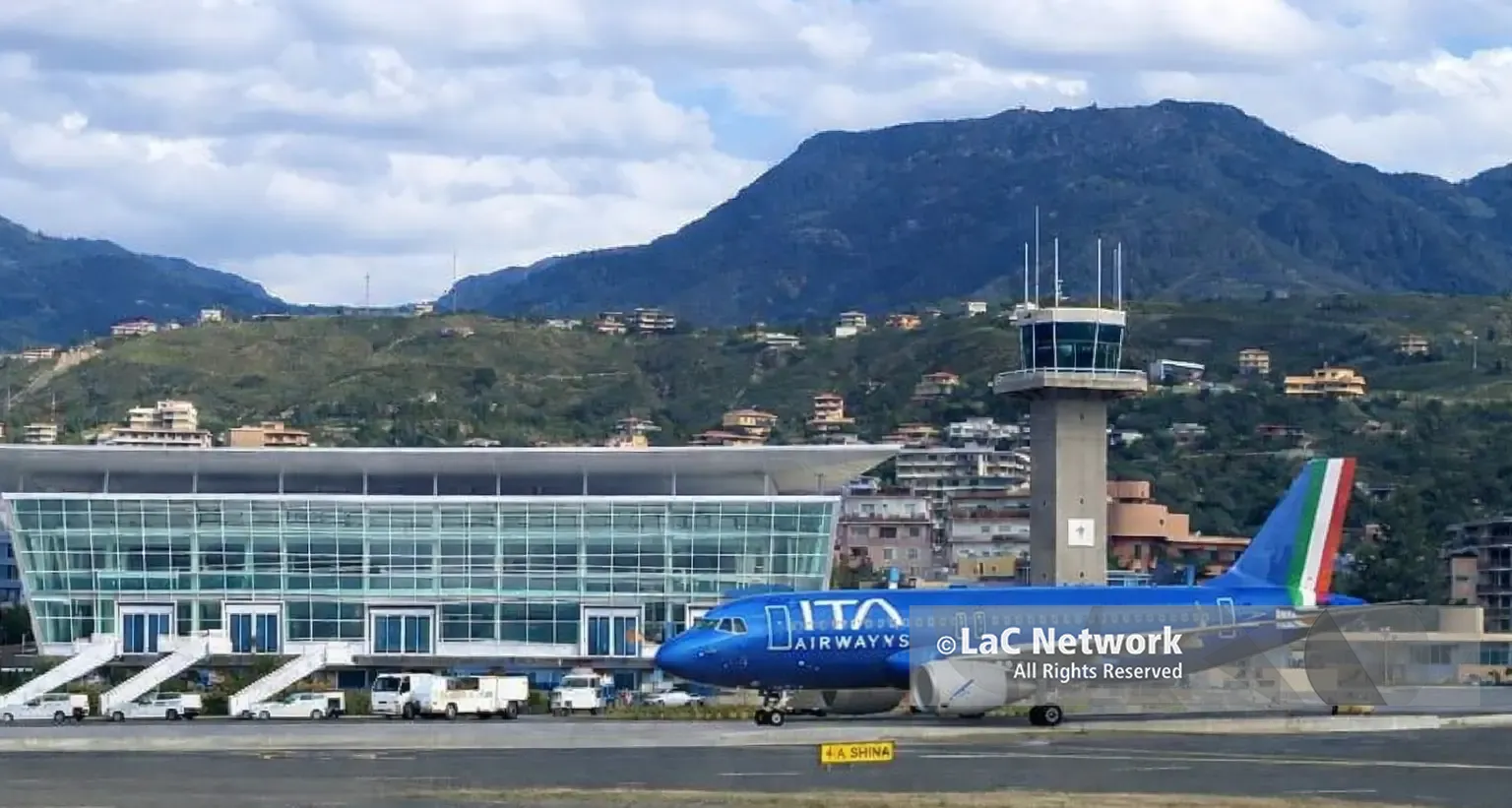 Aeroporto dello Stretto, inaugurato il nuovo terminal partenze\n