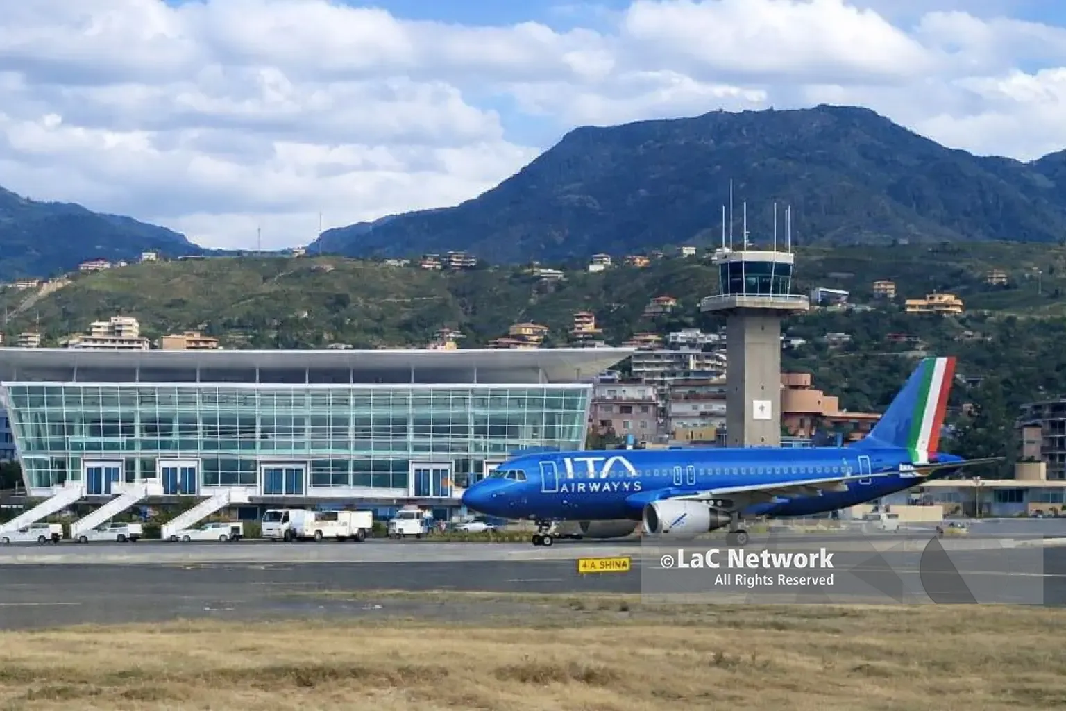 Aeroporto dello Stretto, inaugurato il nuovo terminal partenze\n