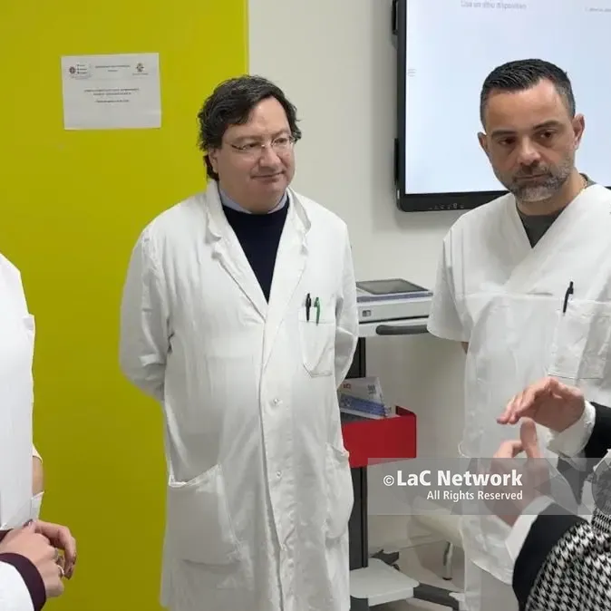 Dall’ambulanza al poliambulatorio: a Longobucco De Salazar (Asp Cosenza) incontra cittadini e amministratori\n