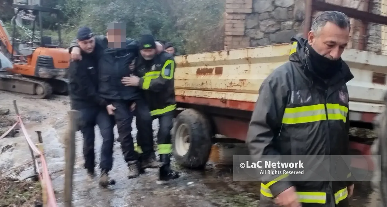 Ancora frane nel Catanzarese, due anziani evacuati a Gimigliano.\u00A0Smottamenti a Pentone, chiusa la strada provinciale 160\n