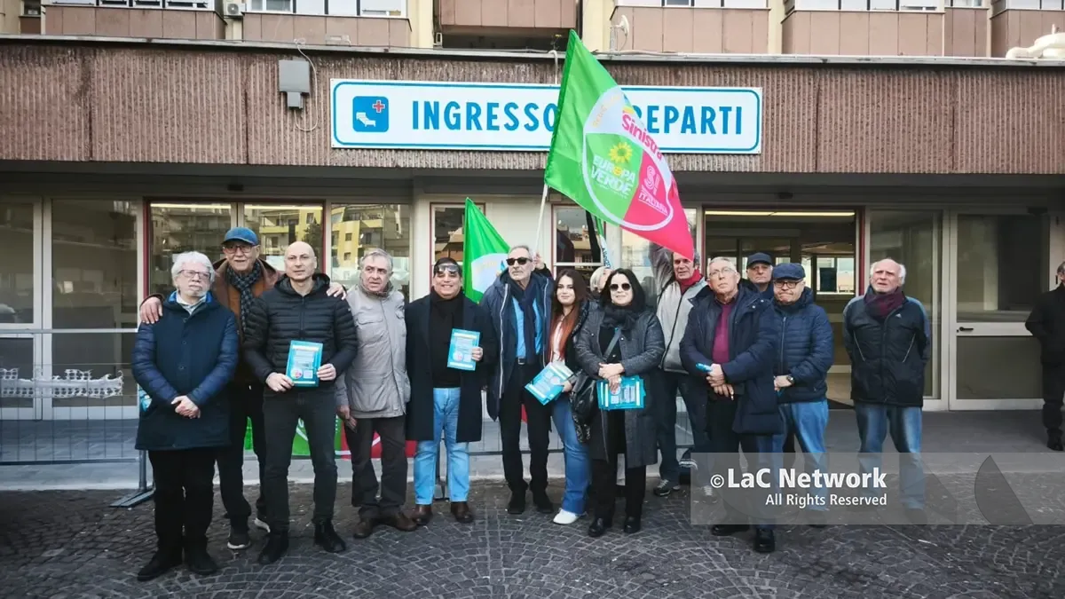 Reggio, sit-in di Avs davanti al Gom per scongiurare una «progressiva disuguaglianza territoriale nel diritto alla cura»\n