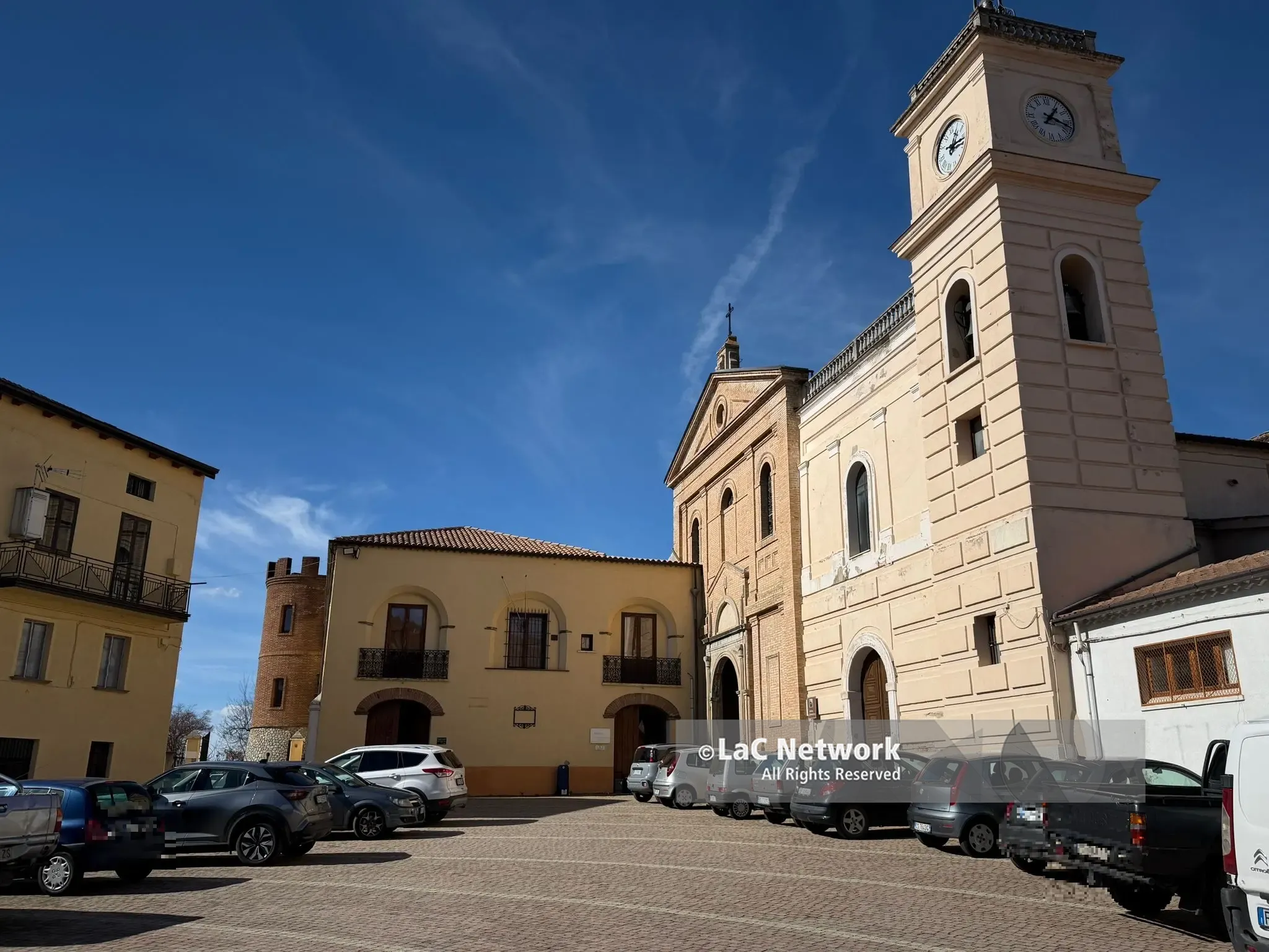 In Calabria la prima piazza dedicata a Papa Francesco: la città di Acri rende omaggio a Bergoglio\n