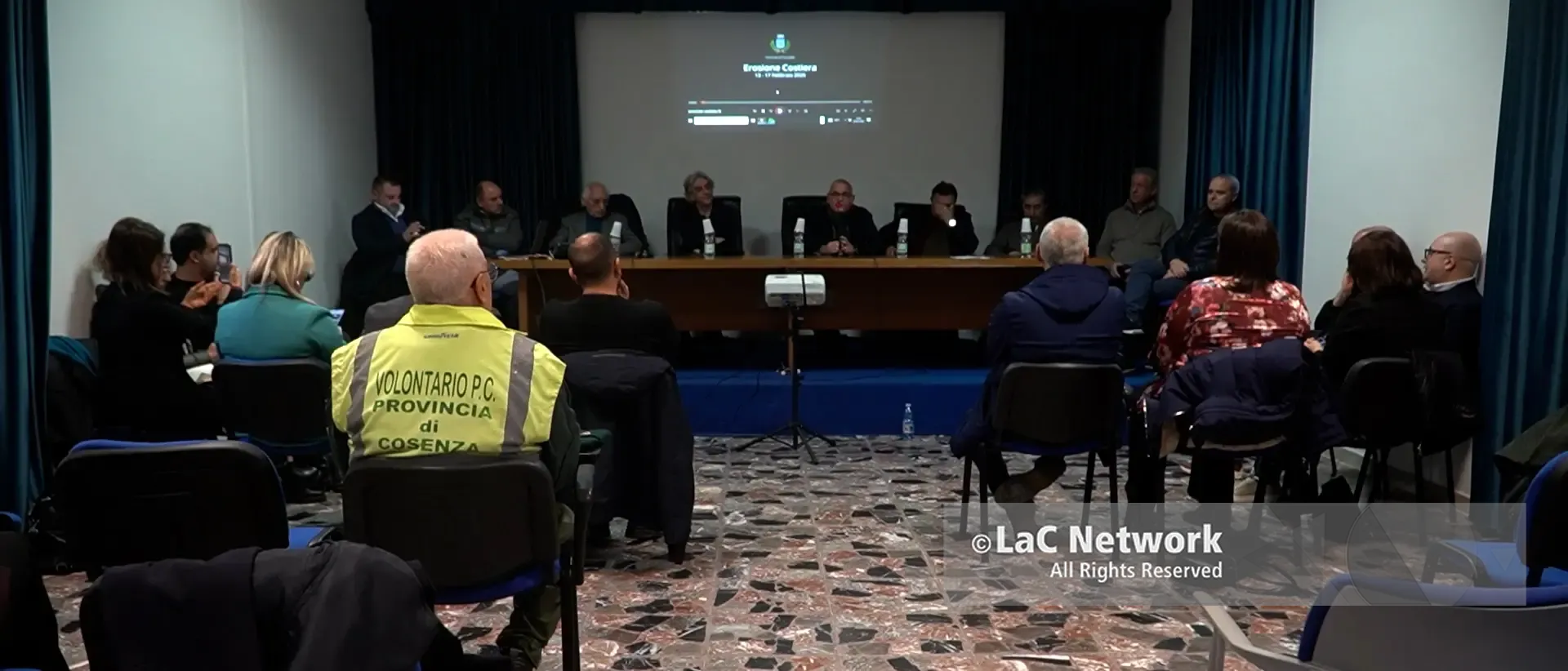 Il grido dei sindaci del Tirreno Cosentino dopo i cicloni: «Un piano per salvare la cosa dalla distruzione»\n