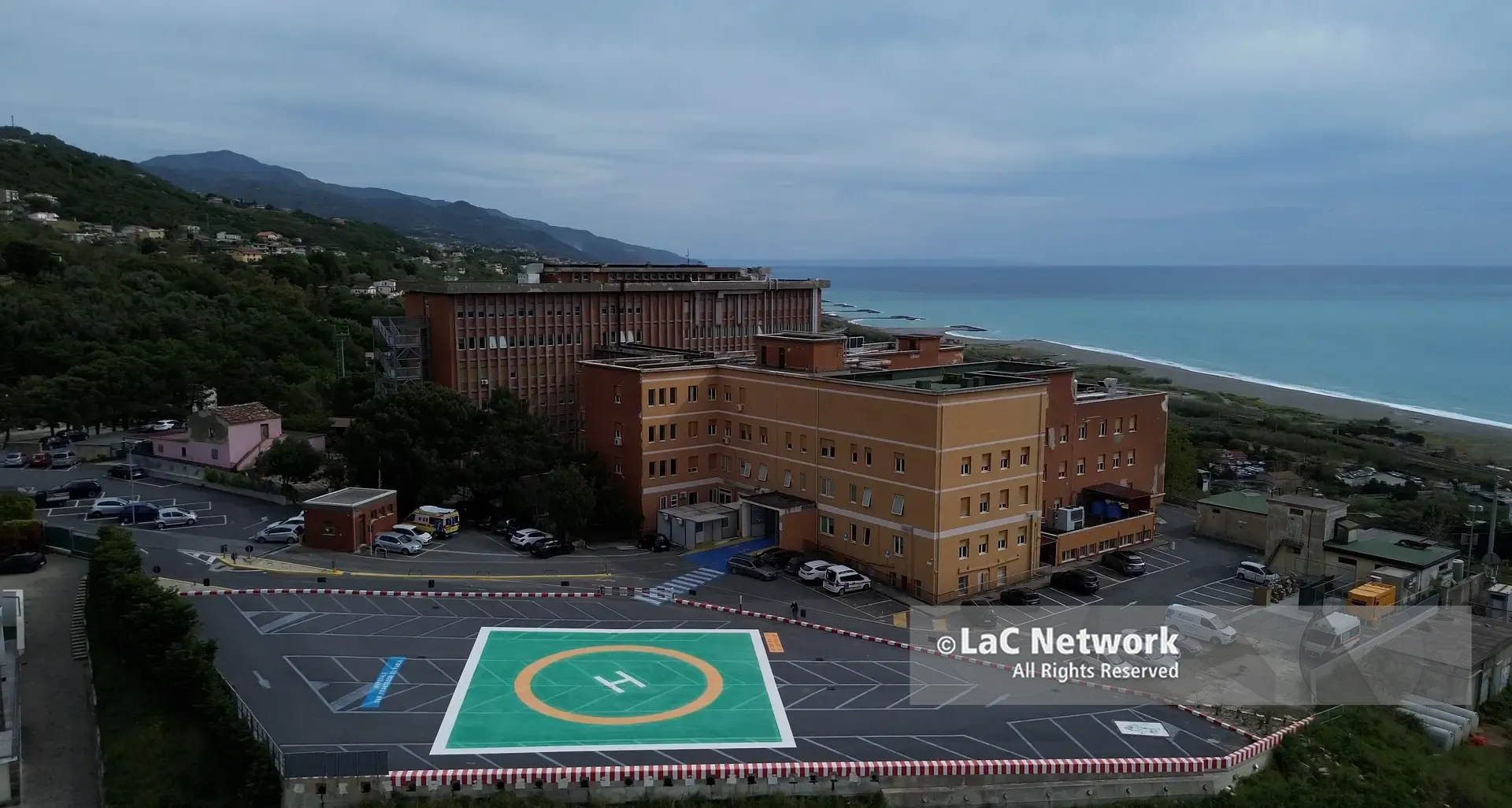 Pancreatite, dopo 24 ore di calvario la paziente trova posto a Paola\n