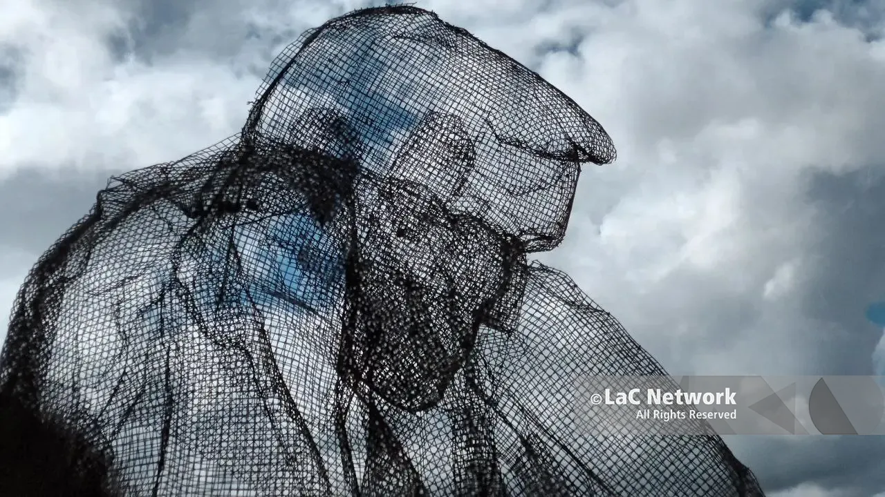 Non c’è pace per le opere di Tresoldi: a Pizzo il maltempo danneggia Il collezionista di venti\n