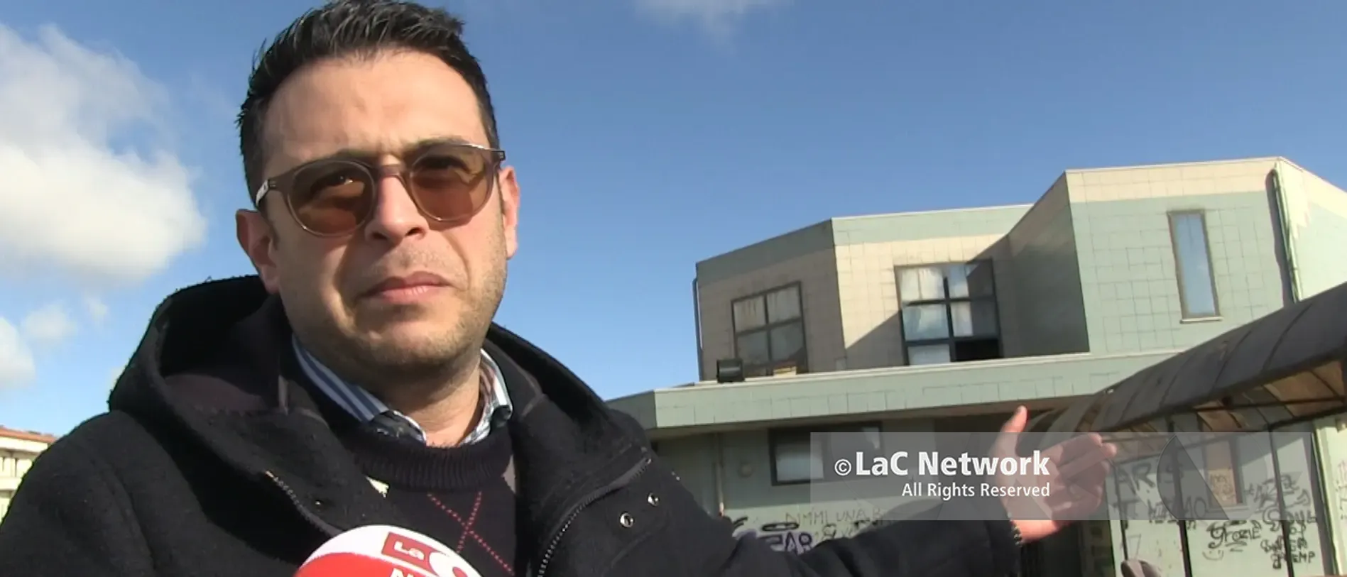 Il terminal bus di Vibo è ancora terra di nessuno ma ogni giorno ci passano migliaia di studenti: «Questa è la città che vedono»\n