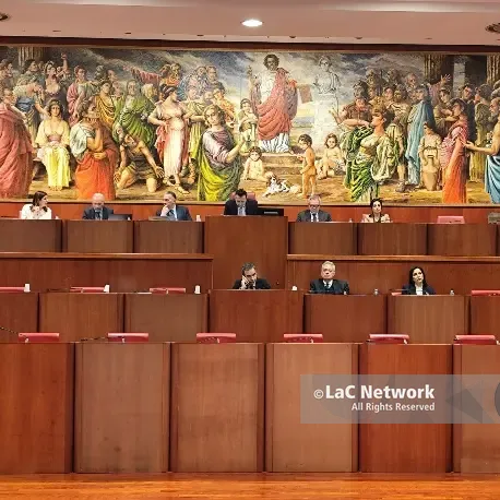 Toponomastica di genere, depositata in Calabria la proposta di legge di Noi Moderati\n