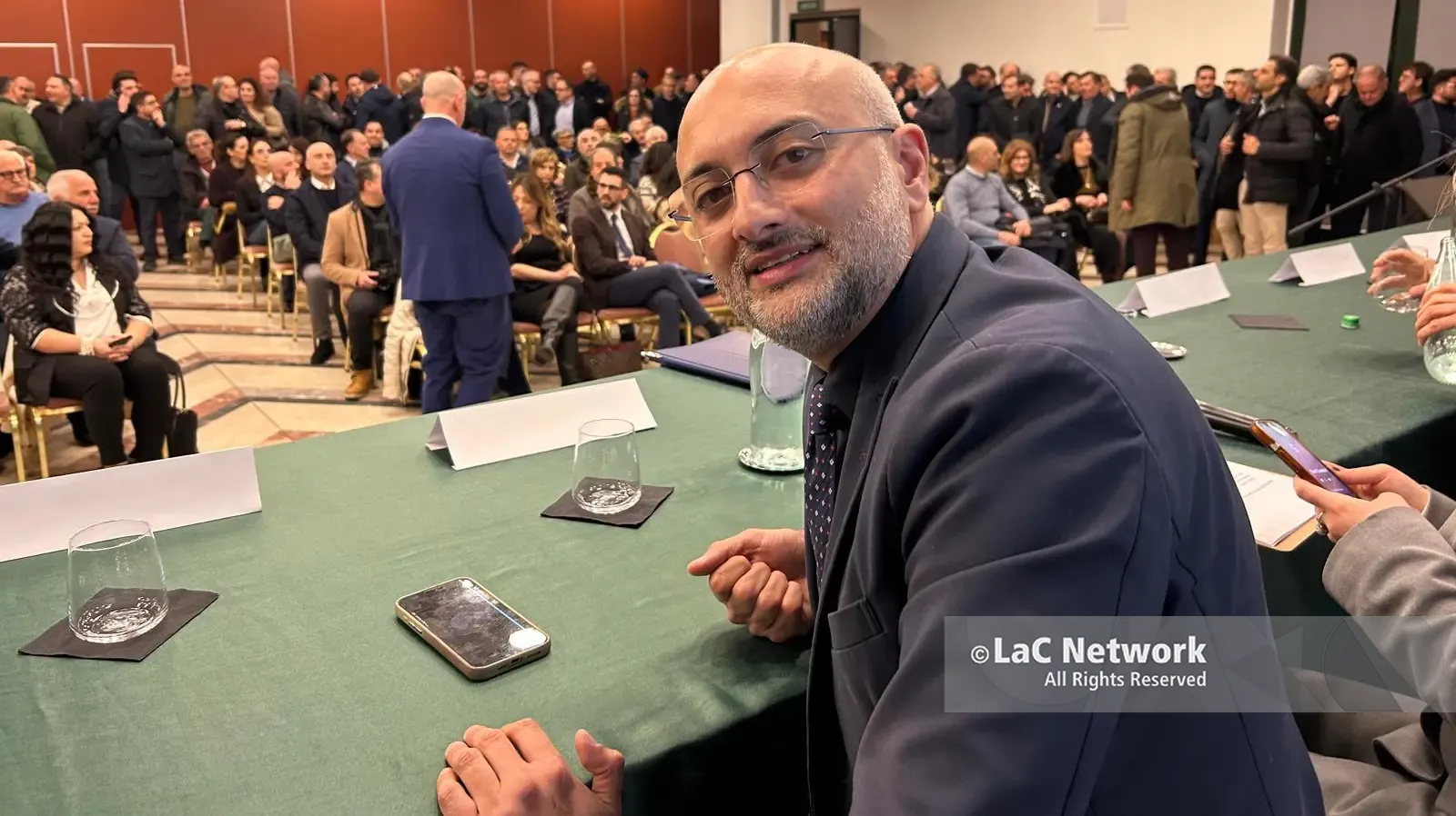 <p>Provincia di Cosenza, <span style=\"color:hsl(0, 75%, 60%);\">Cannizzaro e Gallo</span> benedicono Faragalli: «Vinciamo noi e daremo stabilità»</p>