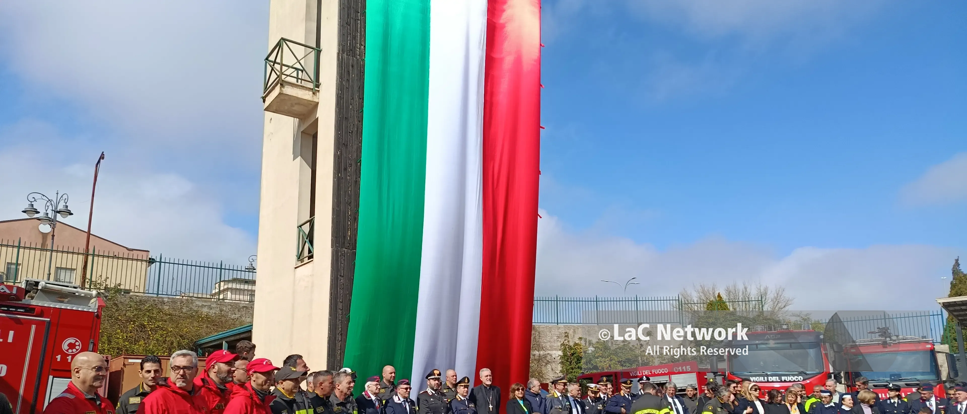 Vibo, i vigili del fuoco celebrano la prima edizione della Festa nazionale del Corpo: 200 pompieri per 4.000 interventi nel 2025\u00A0\n