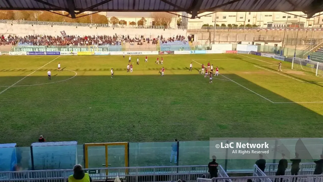 Serie D, la Vibonese ci prova ma non ce la fa: contro il Savoia arriva la quinta sconfitta consecutiva. Finisce 0-2\n