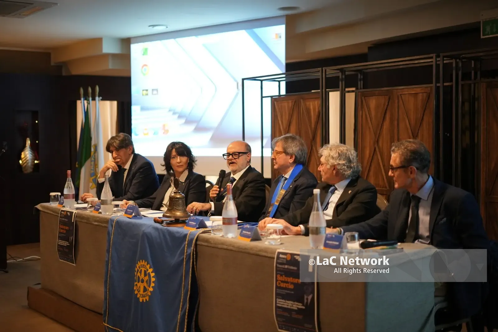 Il procuratore Curcio a Rende per parlare ai giovani di contrasto alla ‘ndrangheta:\u00A0«Prima serve estirpare la cultura mafiosa»\n