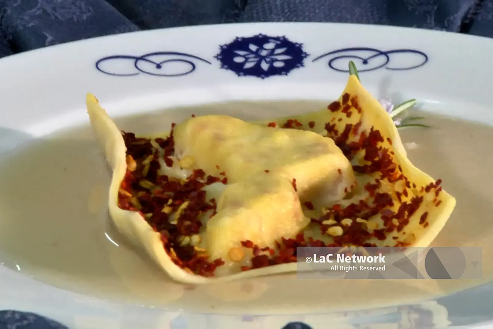 Paola protagonista a Casa Sanremo 2026: l’Ipseoa\u00A0“San Francesco” conquista il Mestolo d’Oro con la Calabria Ripiena\n