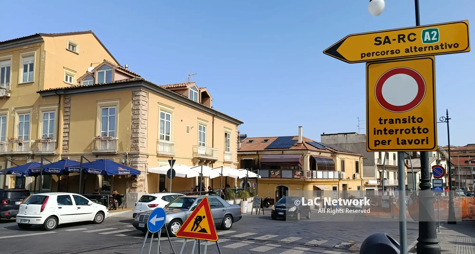 A Vibo via De Gasperi di nuovo chiusa, affari a picco: «Dopo Natale\u00A0ora anche la Pasqua è a rischio»\u00A0\n