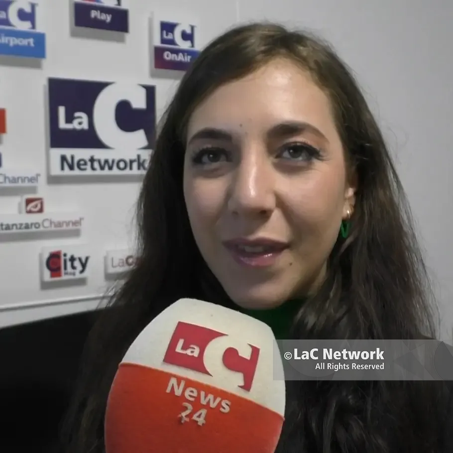 Luna Bugiarda: il viaggio di Emma tra dipendenza affettiva e rinascita nell’ultimo romanzo della scrittrice catanzarese\u00A0Concetta Talotta\n