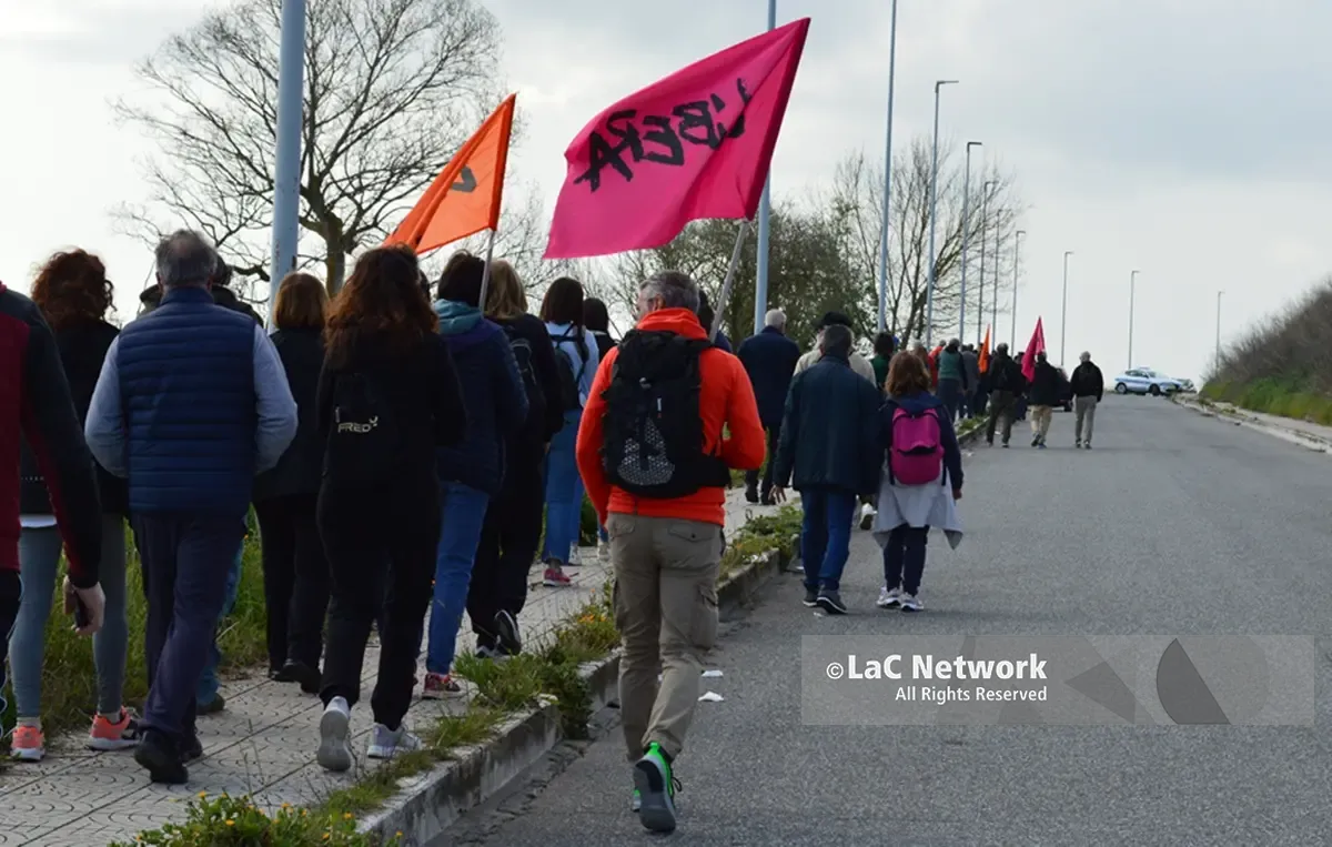 Libera in cammino per la memoria: nel centro storico di Vibo l’urban trekking nel ricordo delle vittime di mafia\n