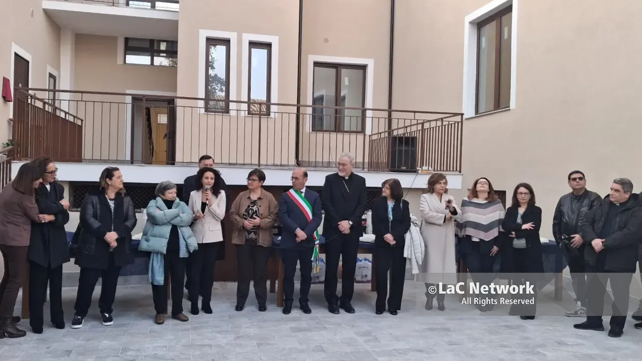 A Mileto inaugurata la struttura che ospiterà il Centro antiviolenza, il prefetto: «Necessari luoghi di ascolto anche per gli uomini»\n