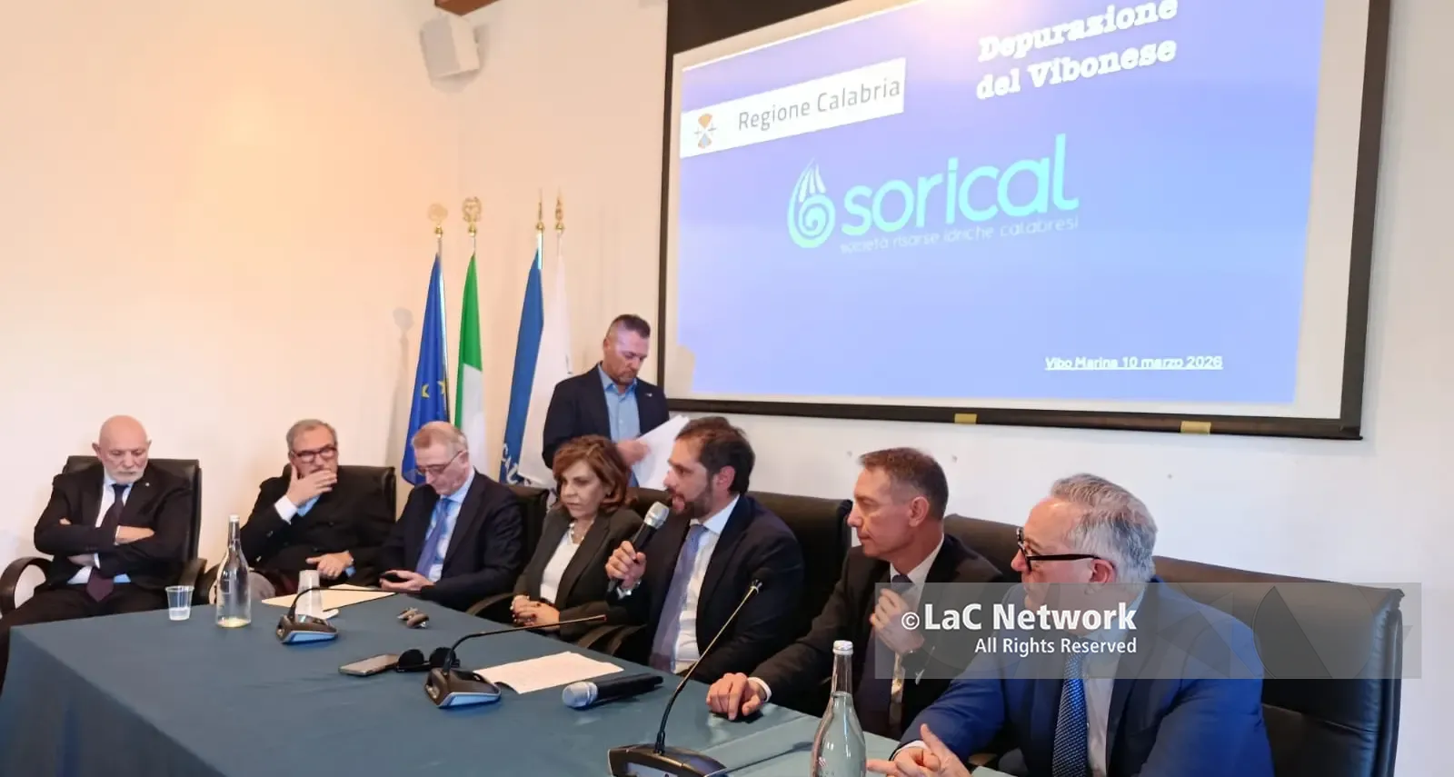 Depurazione nel Vibonese, il centrodestra plaude agli interventi annunciati dalla Regione: «Decisivi per mare pulito e sviluppo»\n