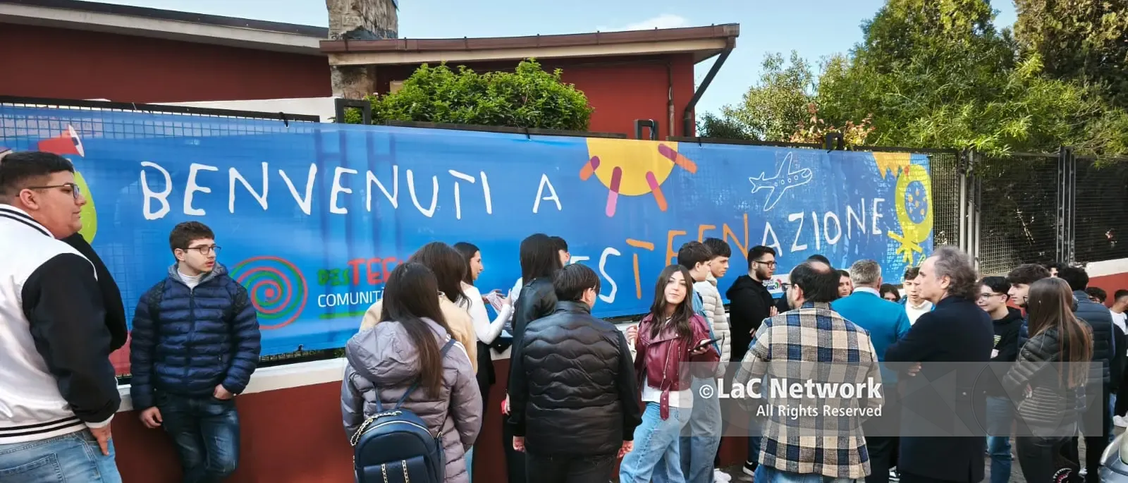 Reggio si ripropone desTEENazione per i suoi giovani: sia spazio fisico e laboratorio di idee oltre gli slogan elettorali\n