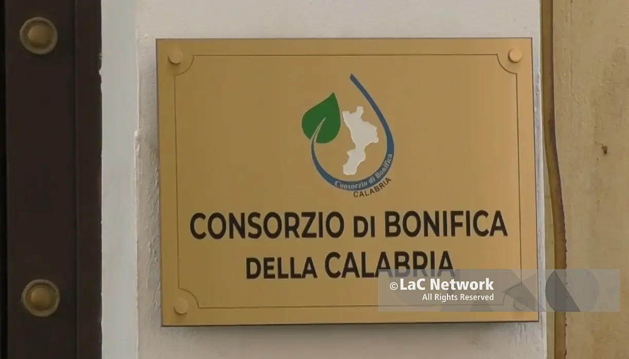 Il Consorzio di bonifica ente autonomo, la proposta di legge: «Eliminiamo ogni dubbio di\u00A0influenza dominante della Regione»\n