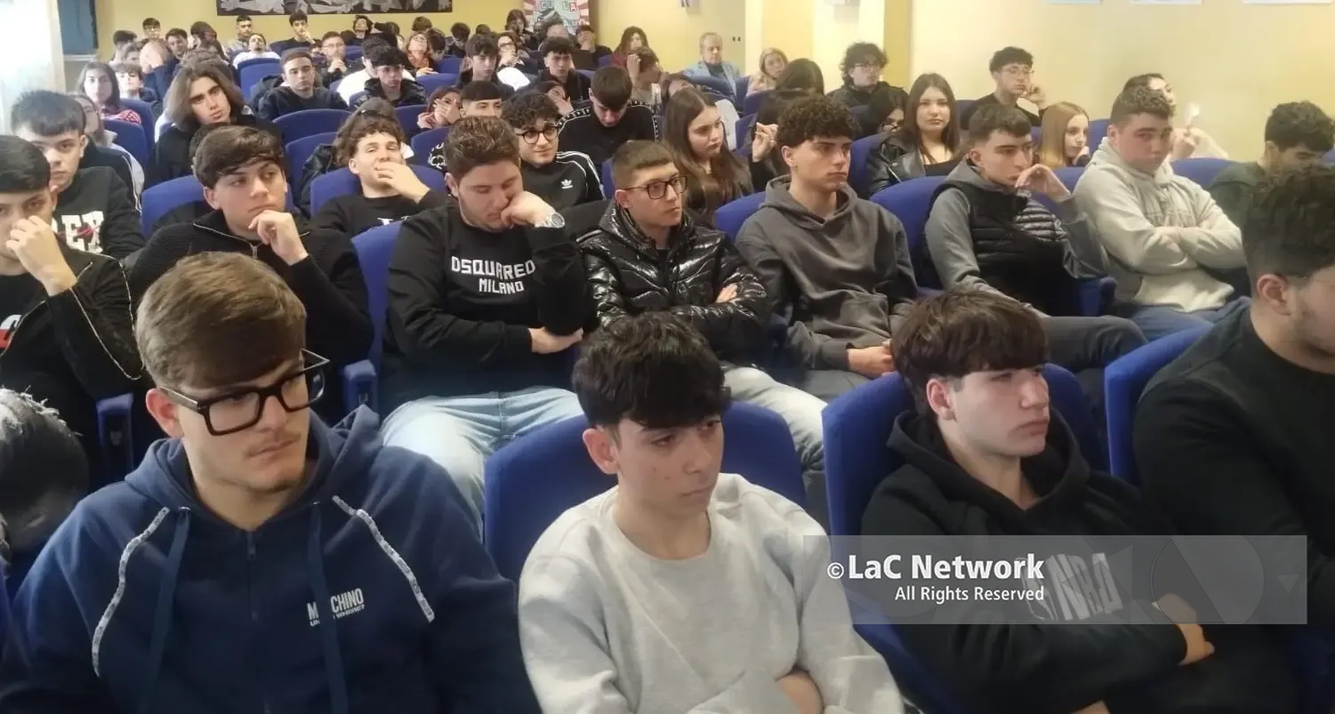 Giornata mondiale del rene: donazione e trapianti. La riflessione di Aned con gli studenti di Soverato e il caso del piccolo Domenico\n