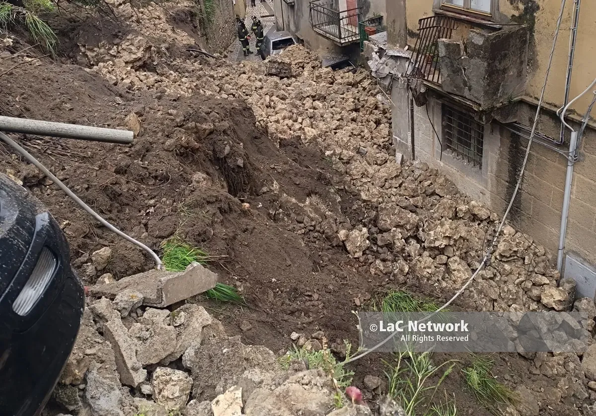 Maltempo nel Reggino, crolla parte di un convento a Stilo: nessun ferito\n