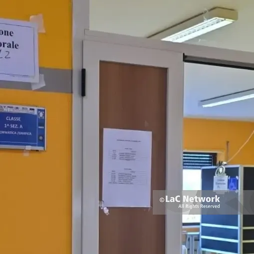 Ha vinto il No: evviva la Costituzione, la Costituzione è viva\n