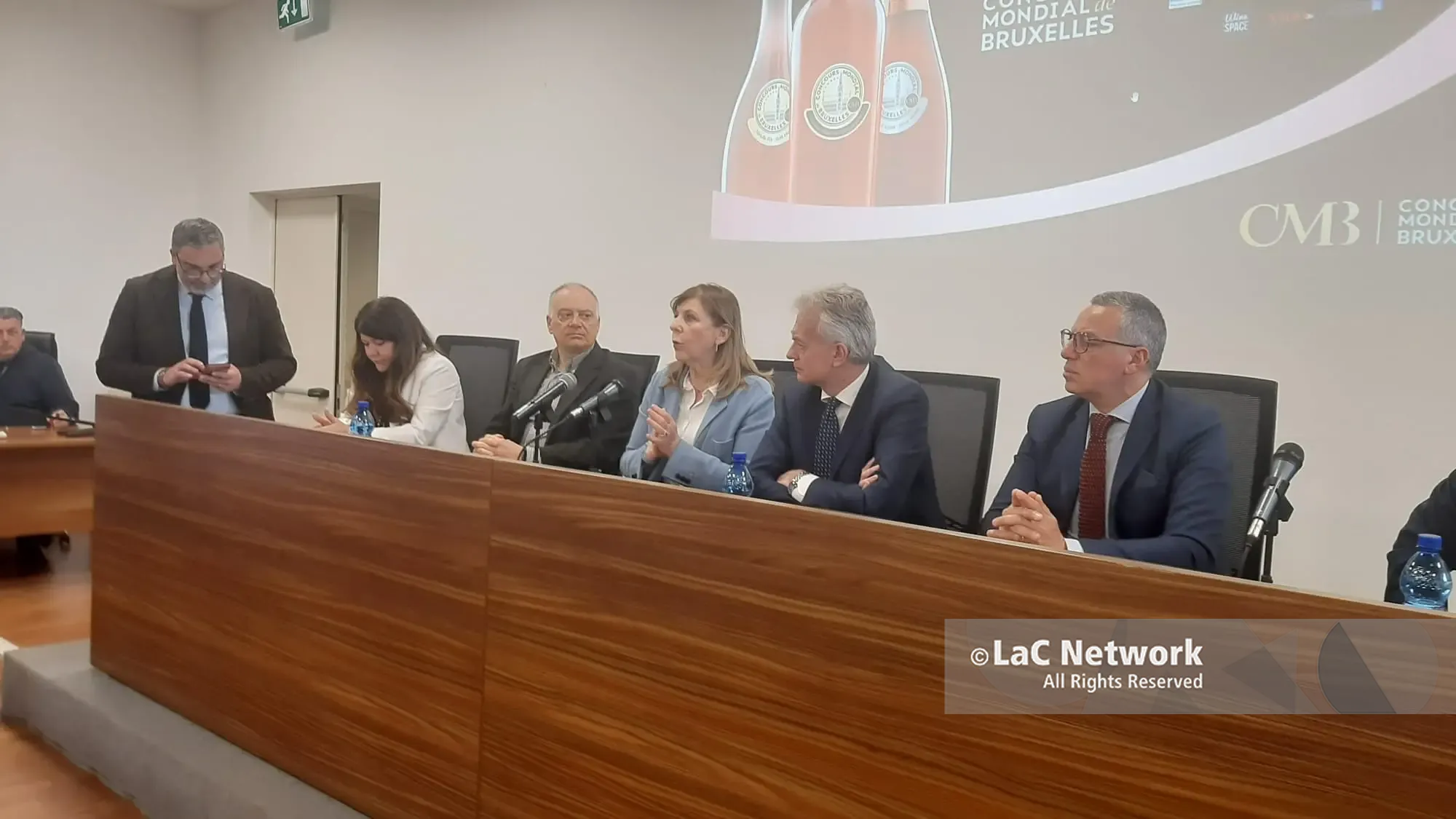 A Cirò la sessione dei rosati del Concours Mondial de Bruxelles, Gallo: «Un riconoscimento prestigioso per la Calabria del vino»\n