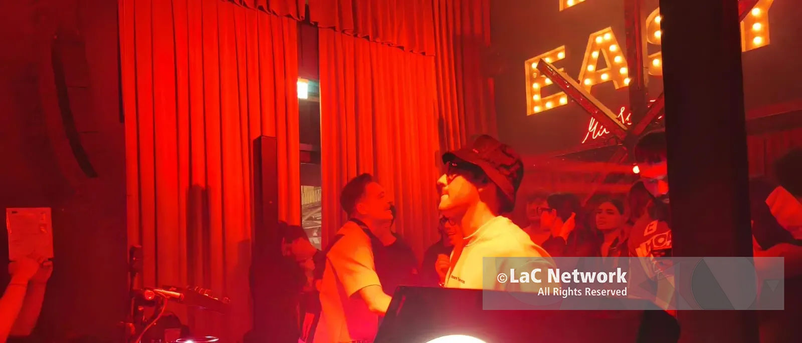 Modelers, musica e connessioni: il progetto internazionale incontra a Reggio Socio Crew\n