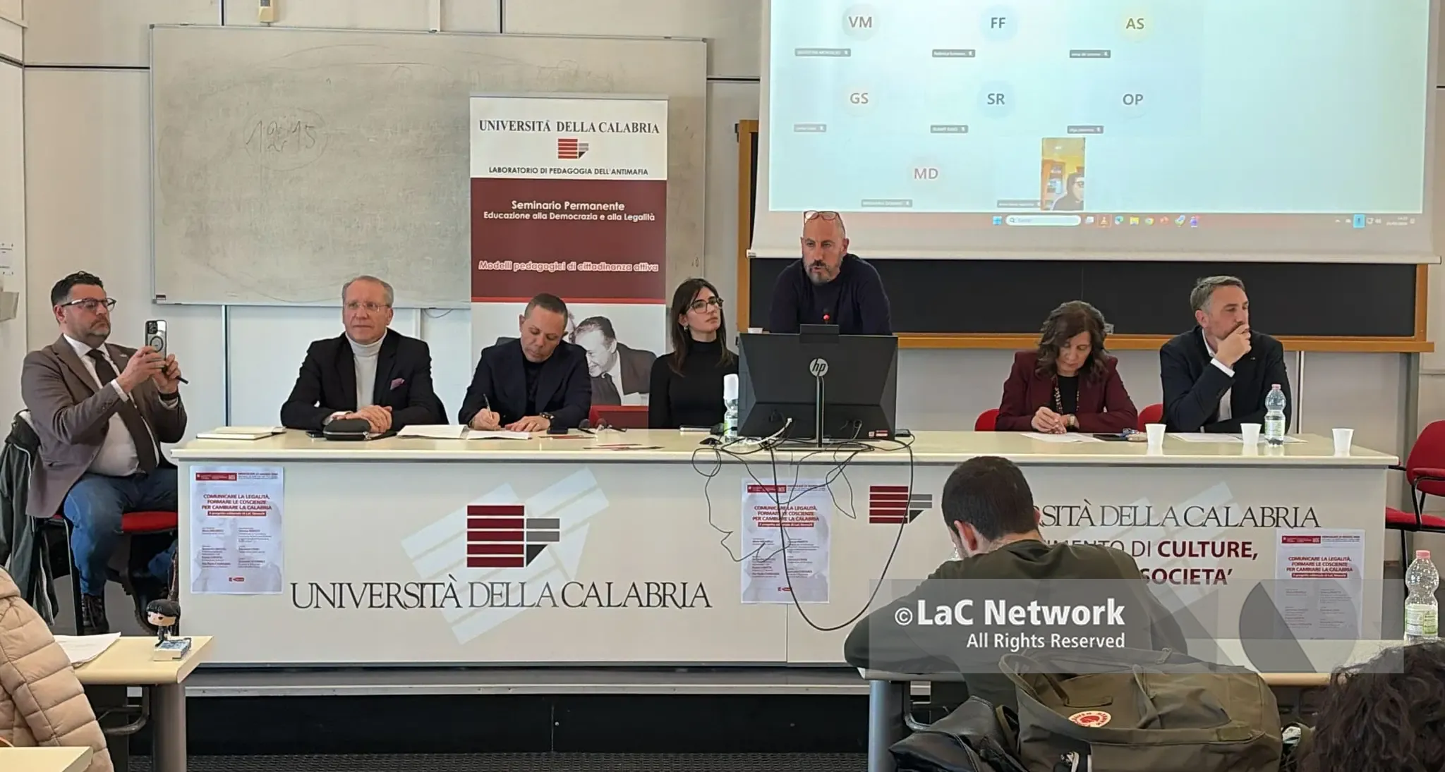 <p>Comunicare la legalità, il network <span style=\"color:hsl(0, 75%, 60%);\">LaC sale in cattedra</span>. Costabile: «Ha raccontato la Calabria senza fare sconti» – <span style=\"color:hsl(0, 75%, 60%);\">DIRETTA</span></p>