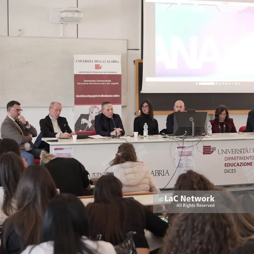 Comunicare la legalità per cambiare la Calabria,\u00A0l’impegno condiviso tra l’Unical e\u00A0il network LaC\n