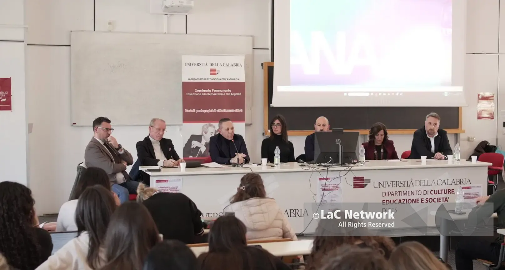 Comunicare la legalità per cambiare la Calabria,\u00A0l’impegno condiviso tra l’Unical e\u00A0il network LaC\n