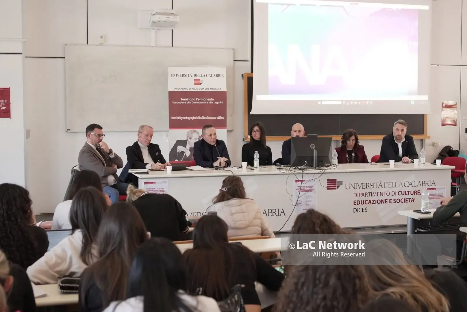 Comunicare la legalità per cambiare la Calabria,\u00A0l’impegno condiviso tra l’Unical e\u00A0il network LaC\n