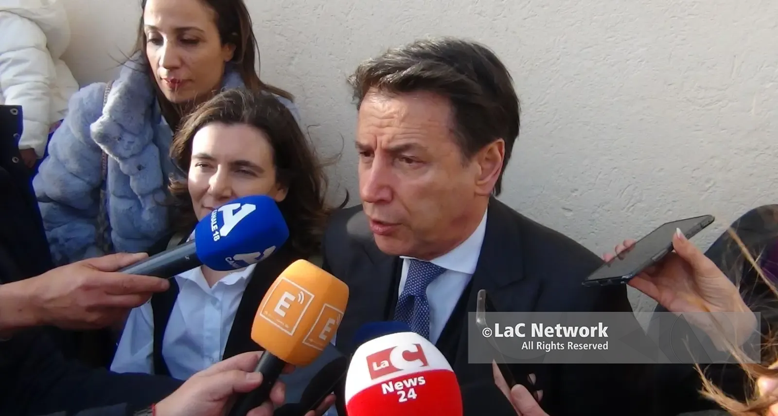 Giuseppe Conte e quella voglia di riscrivere la giustizia. Dopo il No rilancia la riforma partecipata\n