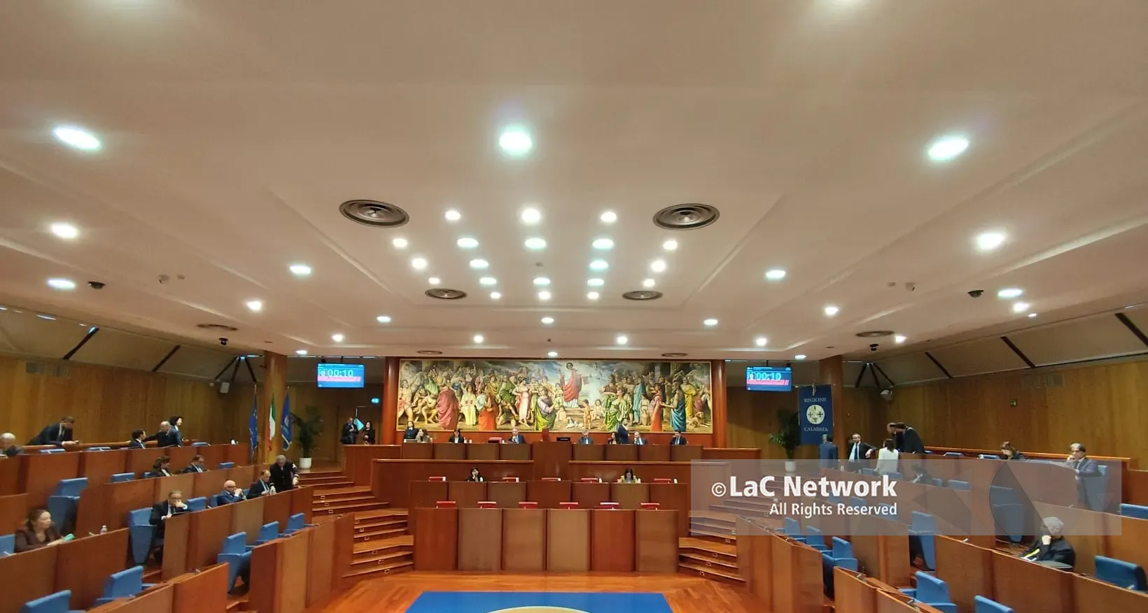 Sottosegretari Regione Calabria, dirigenti Pd: «i consiglieri di opposizioni richiedano referendum»\n