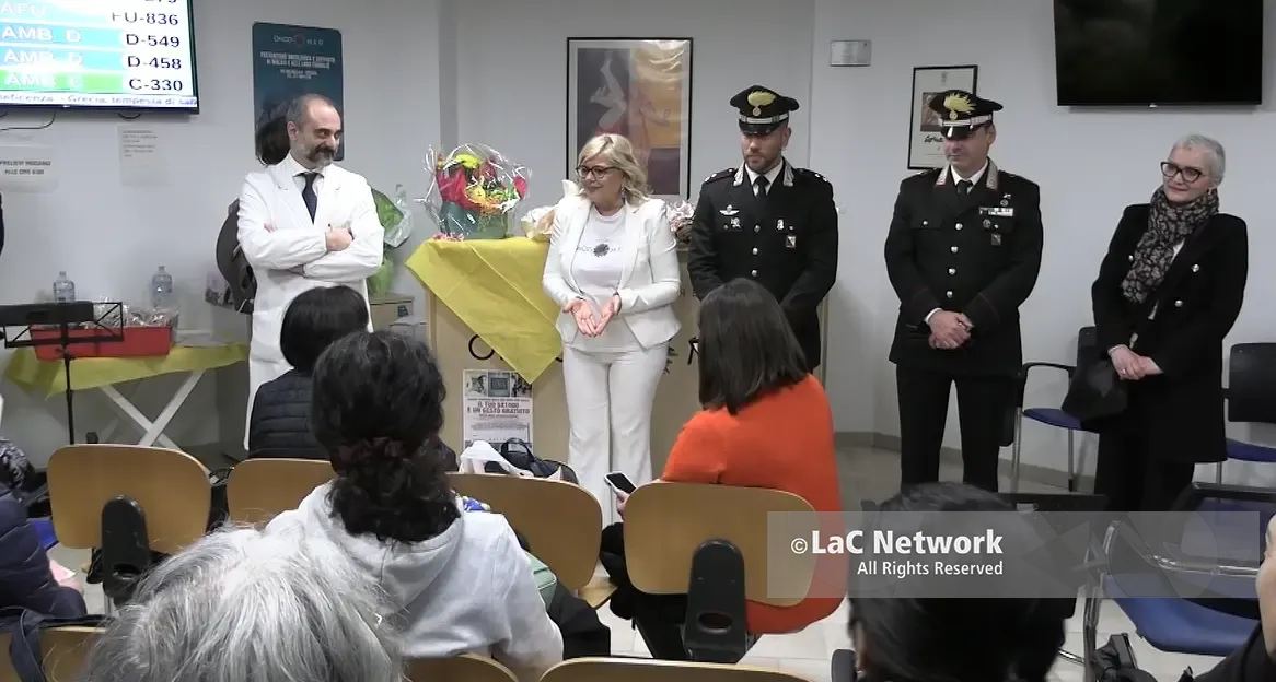 Oncomed regala\u00A0“Una carezza in corsia” a chi combatte contro il cancro