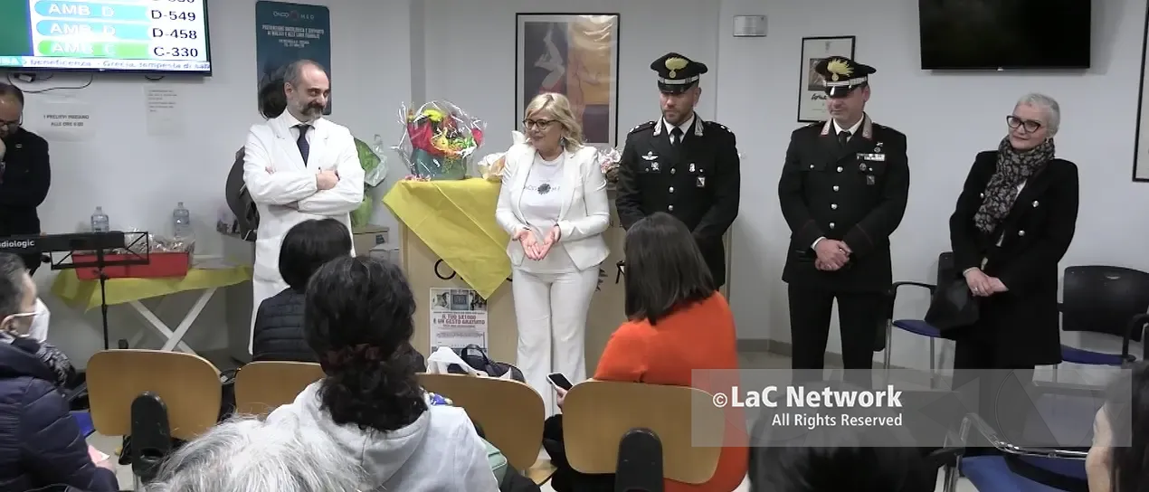 Oncomed regala\u00A0“Una carezza in corsia” a chi combatte contro il cancro