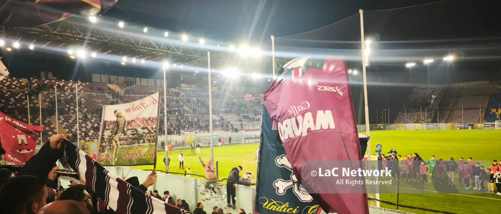 Reggina, il bivio di Pasqua: tra il peso dei rimpianti e il sogno della rinascita\n